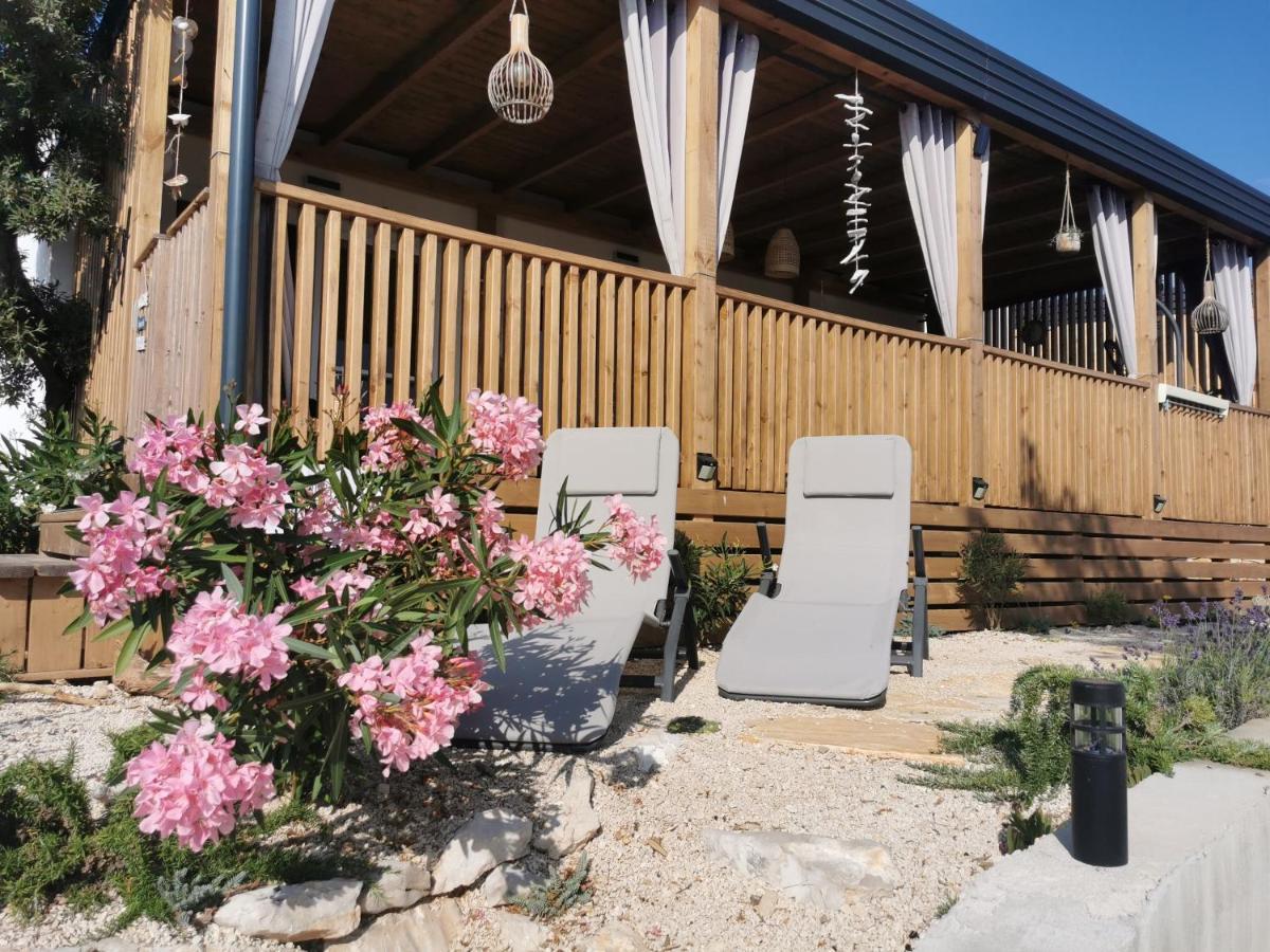 Semesterbostad Hollers Homes Haus Mary *